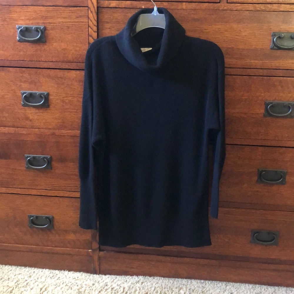 NWOT Loft turtle neck sweater